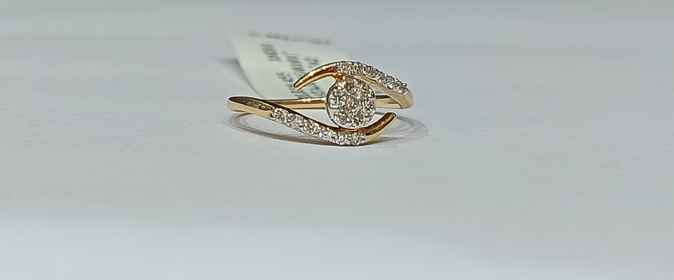 Ladies Ring